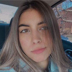 Meet your Posher, Alayna